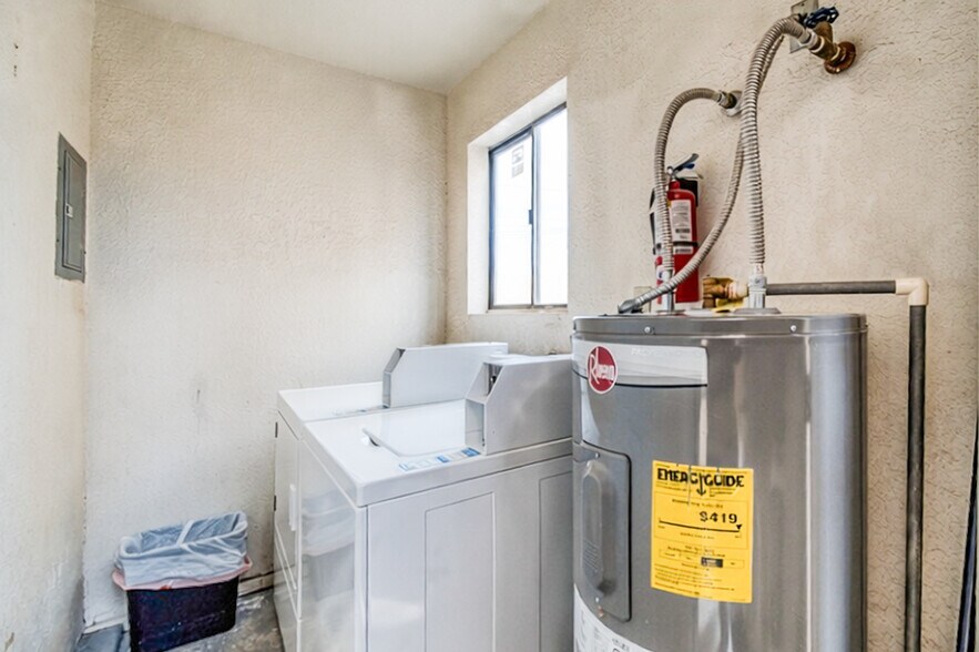 More Photos Of 3653-3659 Wendell Ave, Bullhead City Apartments For Sale