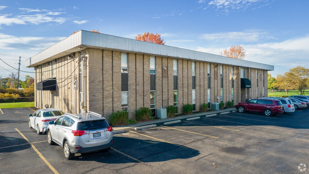 Primary Photo Of 700 Morse Rd, Columbus Office For Lease