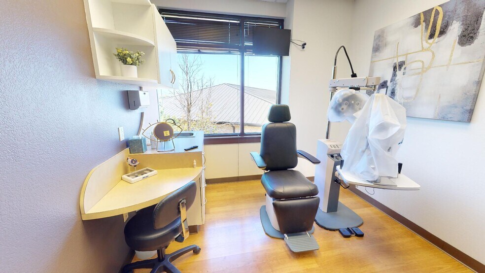 More Photos Of 16040 Park Valley Dr, Round Rock Medical For Lease