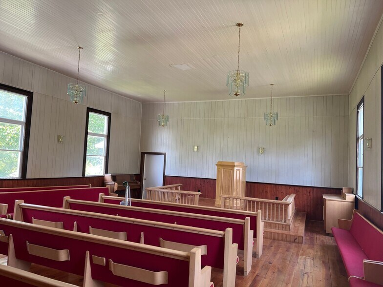 More Photos Of 5185 Java rd, Java Specialty For Sale