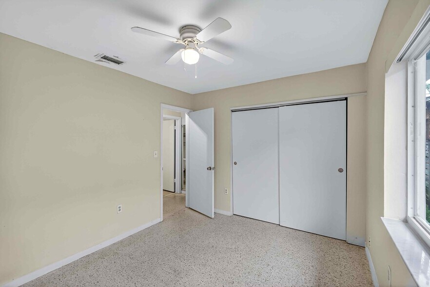 More Photos Of 8640 NE 2nd Ave, El Portal Office Residential For Sale