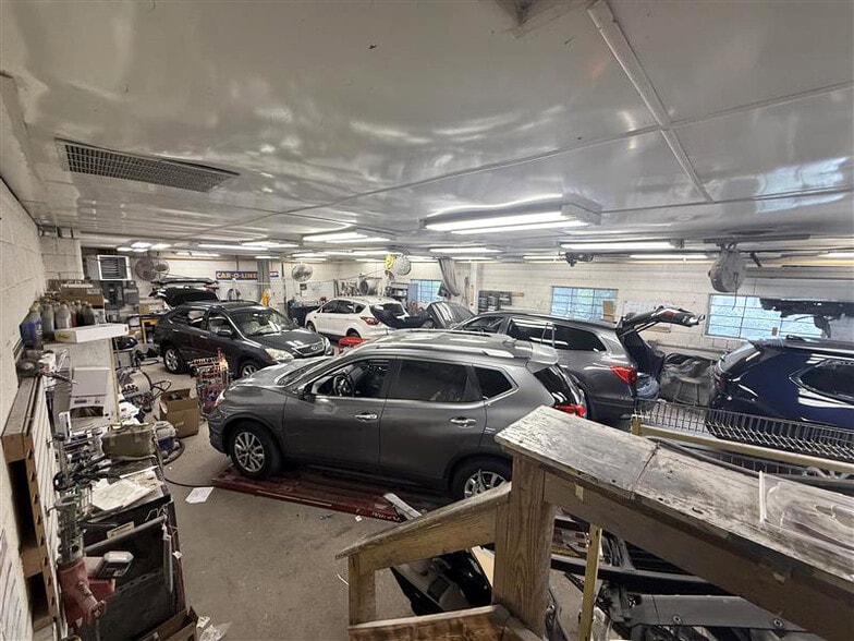 More Photos Of 2-4 Ensor Ave, Towson Auto Repair For Sale
