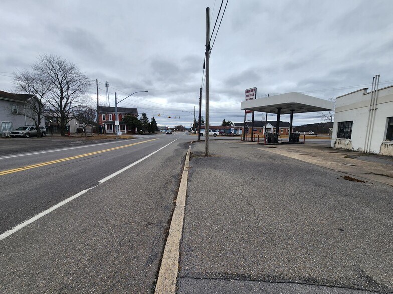 More Photos Of 4875 PA-44, Watsontown Service Station For Sale