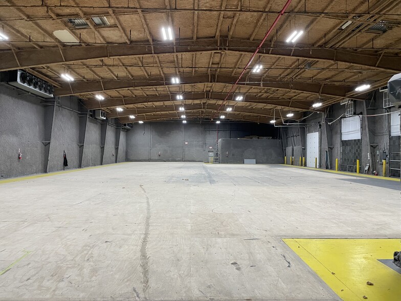 More Photos Of 4865 Arthur Kill Rd, Staten Island Warehouse For Sale