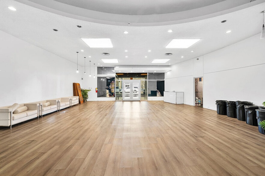 More Photos Of 331 Georgia St, Vallejo Storefront For Sale