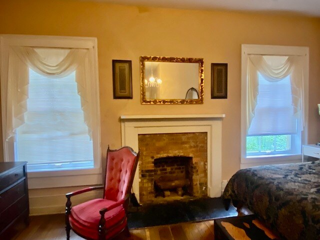 More Photos Of 313 S Green St, Glasgow Hospitality For Sale