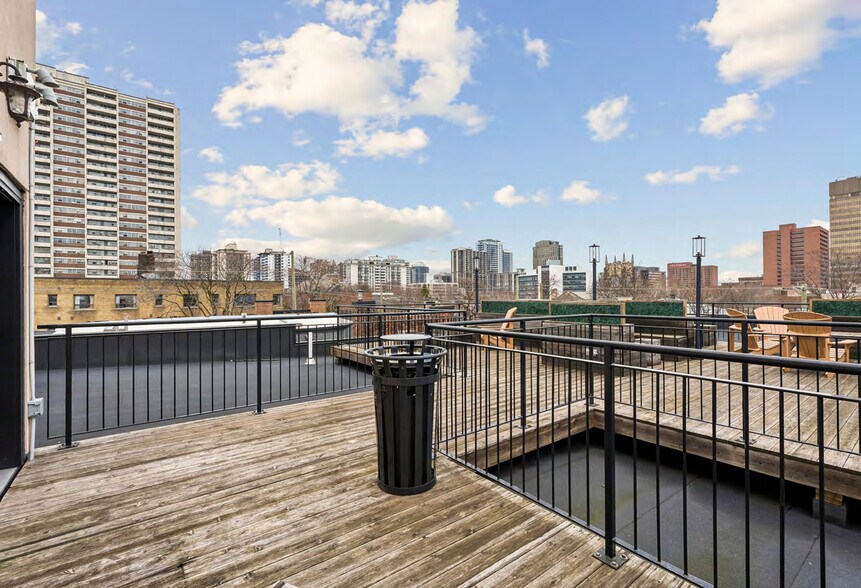 More Photos Of 27 Bold St, Hamilton Apartments For Sale