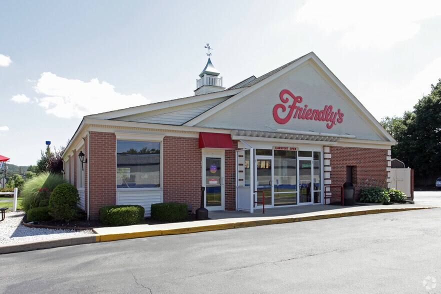 Primary Photo Of 304 Mountain Ave, Hackettstown Freestanding For Sale