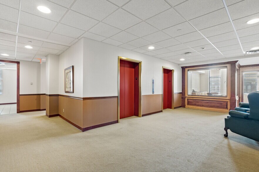 More Photos Of 309 Court Ave, Des Moines Office For Lease