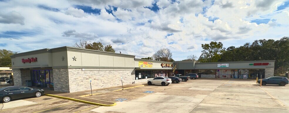 Primary Photo Of 7433 Bissonnet St, Houston Unknown For Lease