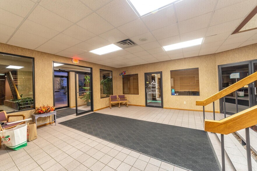 More Photos Of 850 State Highway 153, Mosinee Office For Lease