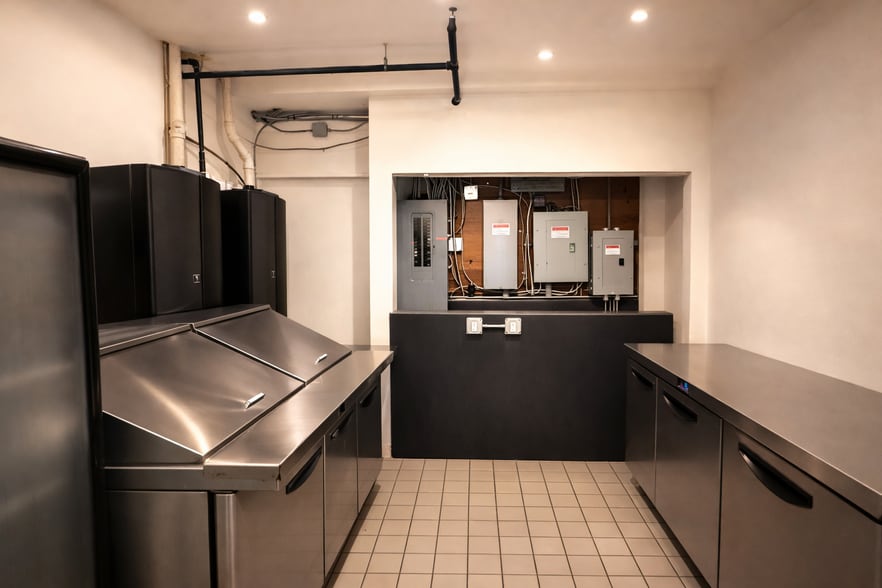 More Photos Of , Atlanta General Retail For Sale