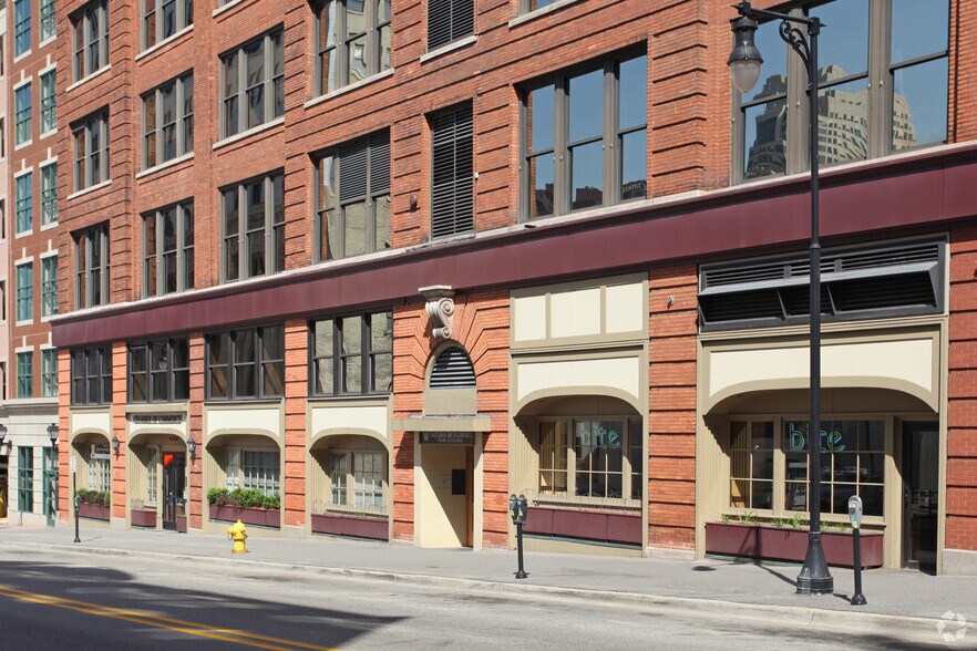 More Photos Of 161 Ottawa Ave NW, Grand Rapids Medical For Lease
