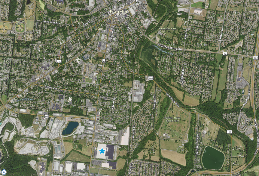 More Photos Of 1705 Columbia Ave, Franklin Office For Lease