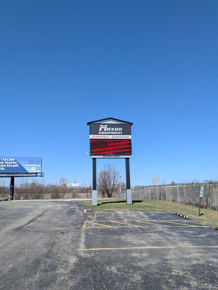 More Photos Of 6221 122nd Ave, Kenosha Warehouse For Lease