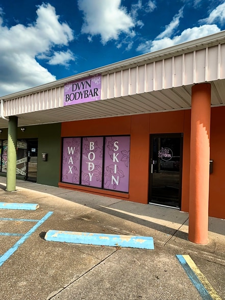 More Photos Of 3620-3642 Barrancas Ave, Pensacola Unknown For Lease
