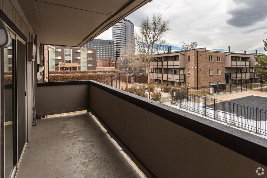 More Photos Of 1150 S Birch St, Denver Multifamily For Sale