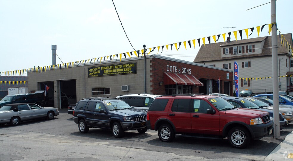 Primary Photo Of 284 S Broadway, Lawrence Auto Dealership For Sale