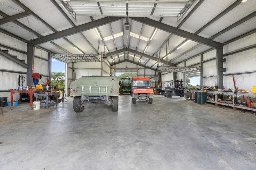 More Photos Of CR 19, Hallettsville Land For Sale