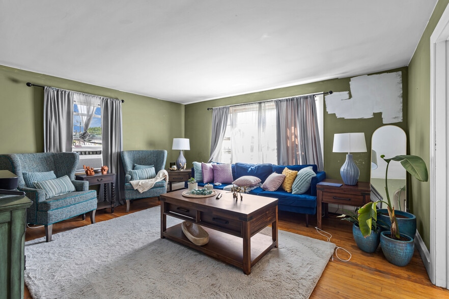 More Photos Of 1058 Charles St, North Providence Restaurant For Sale