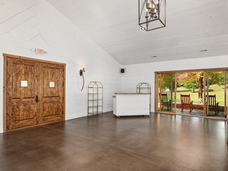 More Photos Of 355 Johnson Dr, Canton Specialty For Sale