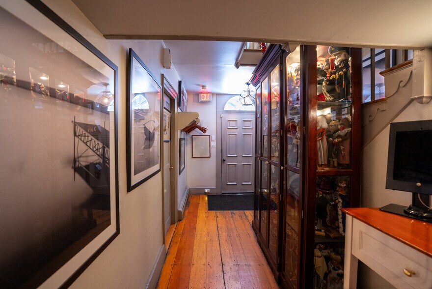 More Photos Of 4631 Falmouth Rd, Cotuit Restaurant For Sale