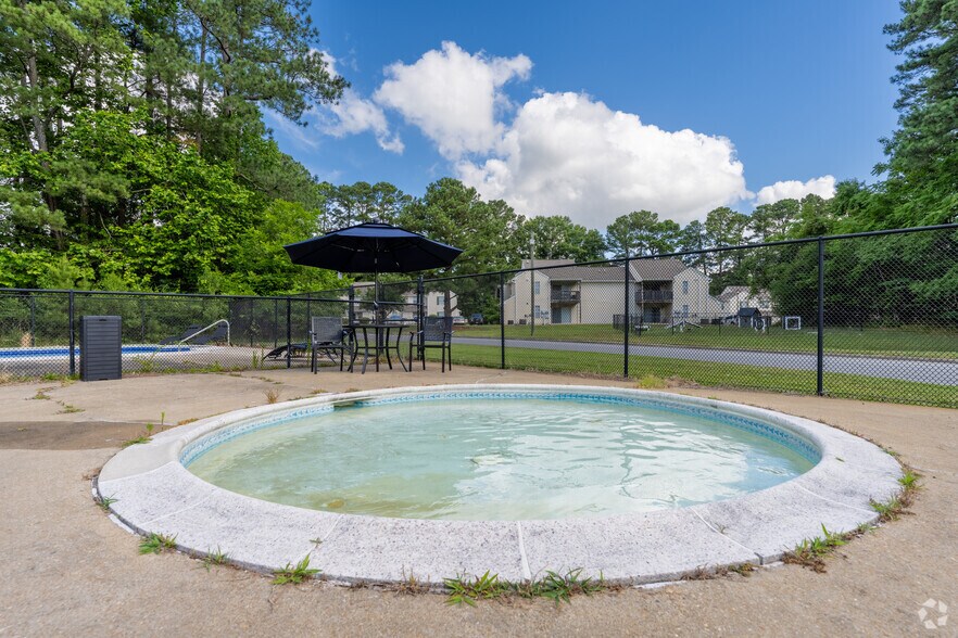 More Photos Of 201 Forest Pine Rd, Franklin Apartments For Sale