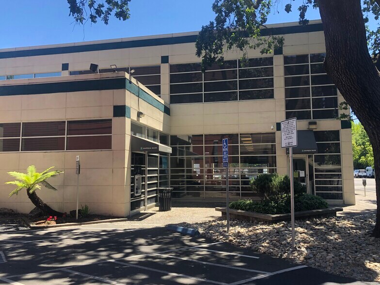 More Photos Of 801 4th St, Santa Rosa Office For Sale