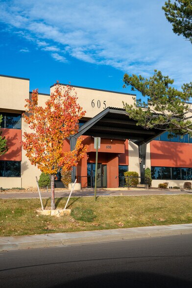 More Photos Of 605 Parfet St, Lakewood Medical For Sale