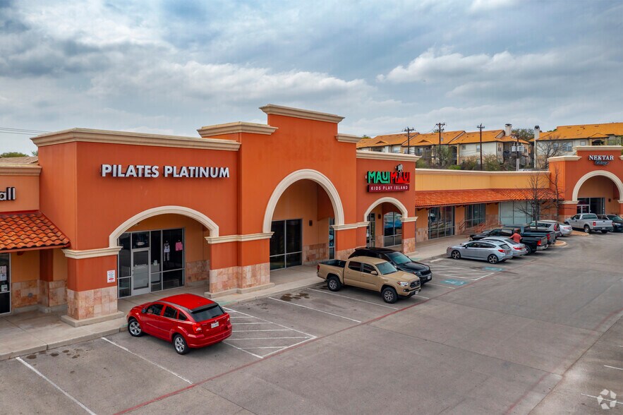 More Photos Of 19239 Stone Oak Pky, San Antonio Unknown For Lease