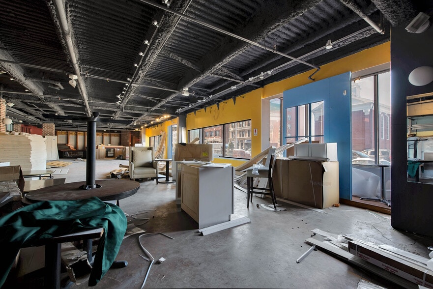 More Photos Of 250 Main St, Hartford Apartments For Lease