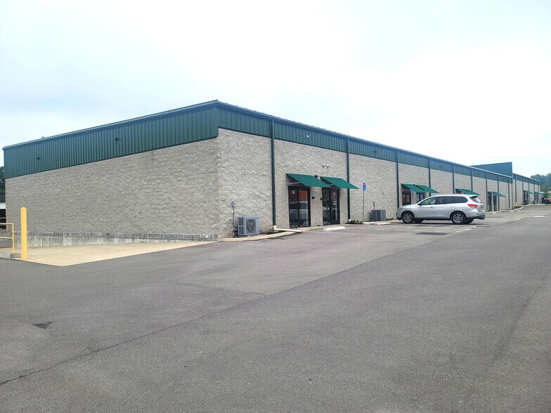 More Photos Of 5510 E Division St, Mount Juliet Warehouse For Lease
