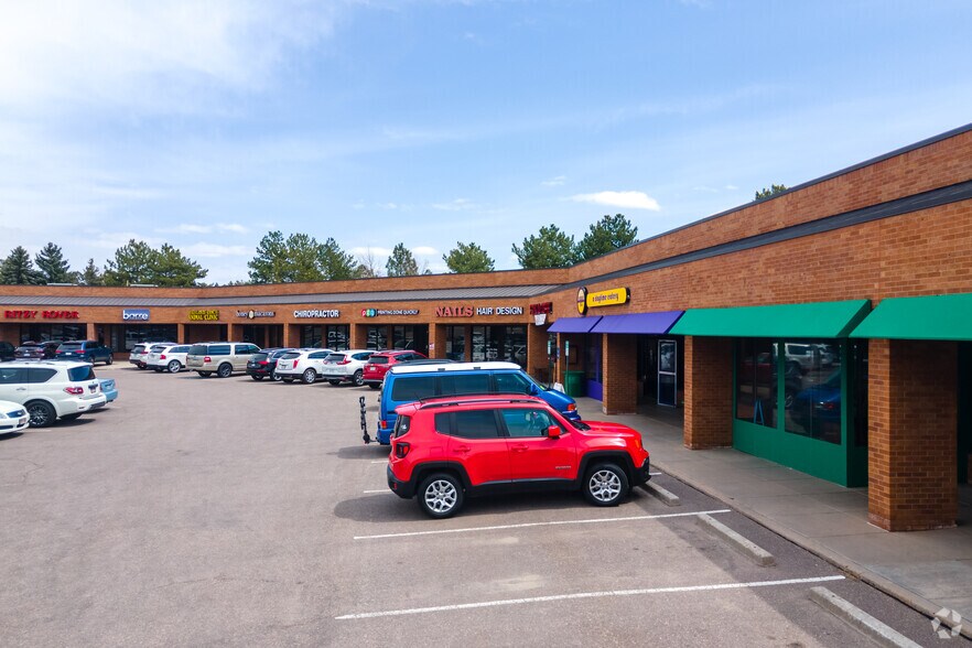 Primary Photo Of 32-52 W Springer Dr, Highlands Ranch General Retail For Lease