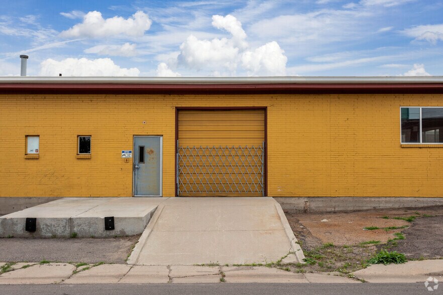 More Photos Of 2320-2340 W 2nd Ave, Denver Warehouse For Lease