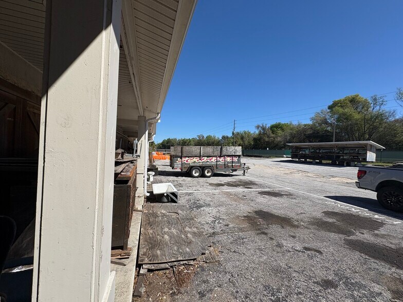 More Photos Of 9429 Old Lakeland Hwy, Dade City Freestanding For Sale