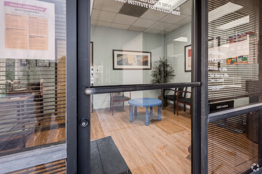 More Photos Of 2091-2101 Business Center Dr, Irvine Unknown For Sale