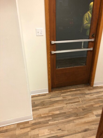 More Photos Of 6368 Elm St, North Branch Office For Sale