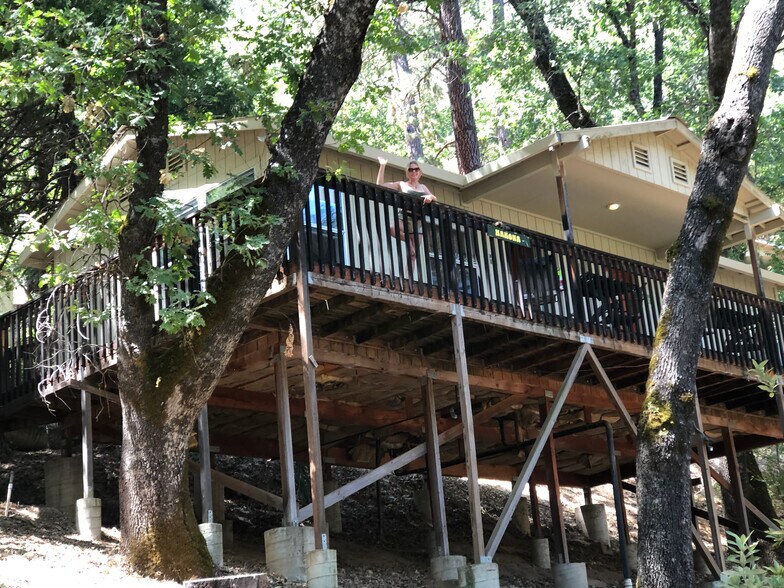 More Photos Of 6979A CA-140 Hwy, Midpines Hotel For Sale