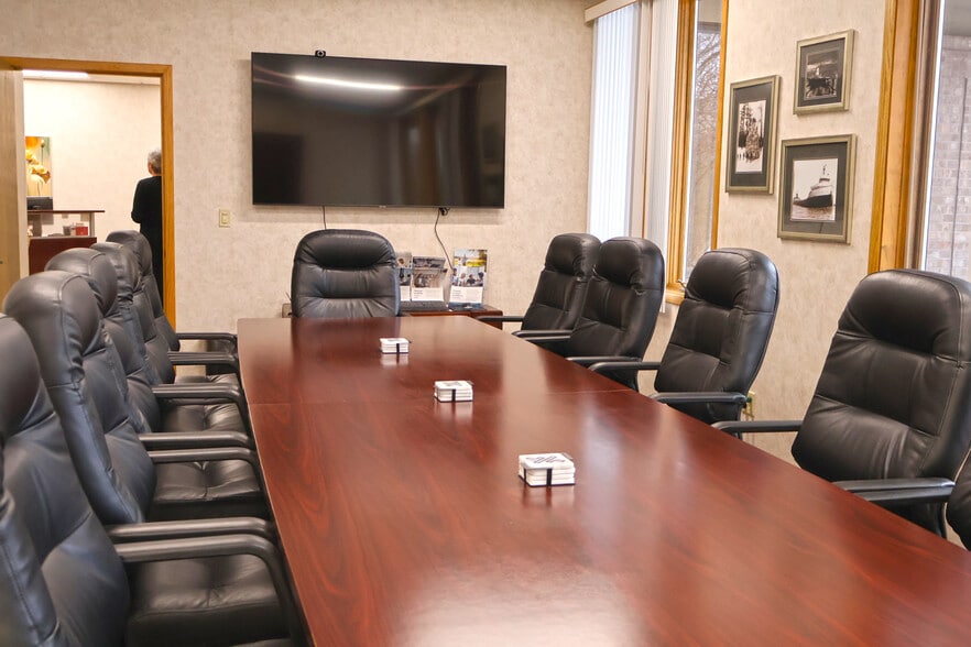 More Photos Of 822 Centennial Way, Lansing Office For Sale