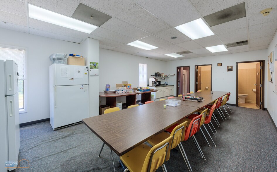 More Photos Of 5649 Arapahoe Ave, Boulder Flex For Sale