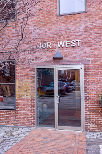 More Photos Of 40R Merrimac St, Newburyport Office For Lease
