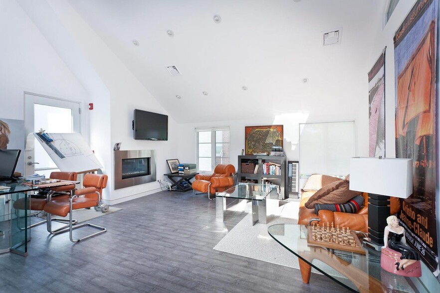 More Photos Of 27 Imperial Ave, Westport Office For Lease