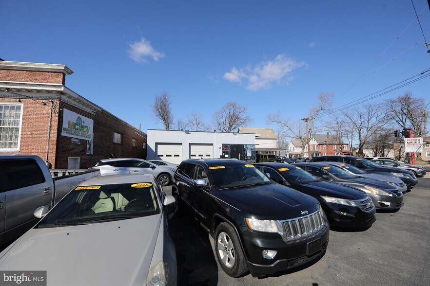 More Photos Of 201 Saint Mihiel Dr, Delran Auto Dealership For Sale