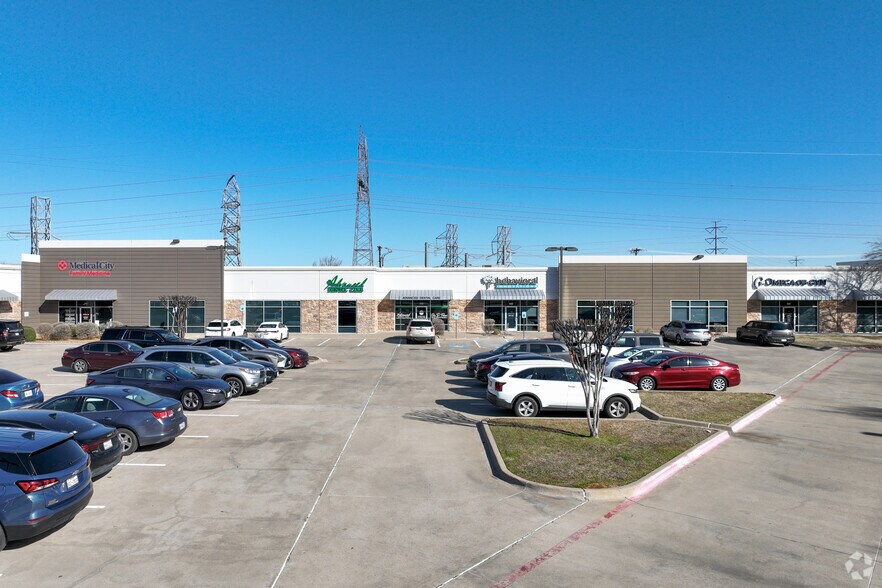 More Photos Of 4927 Lake Ridge Pky, Grand Prairie Medical For Lease