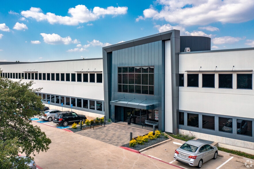 More Photos Of 1110 Cottonwood Ln, Irving Medical For Lease