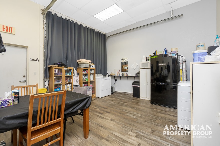 More Photos Of 20020 Veterans Blvd, Port Charlotte Office For Sale