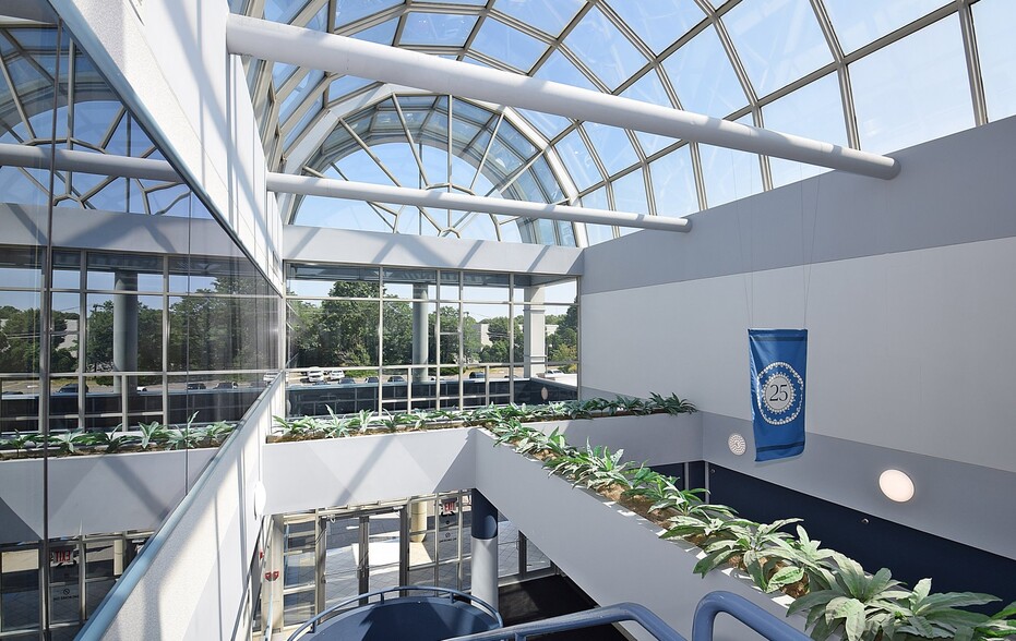 More Photos Of 25 Melville Park Rd, Melville Office For Sale