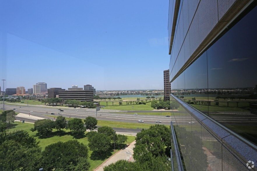 More Photos Of 500 E John Carpenter Fwy, Irving Office For Lease
