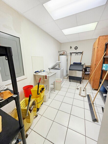 More Photos Of 1578 Hammond st, Hornbeck Religious Facility For Sale