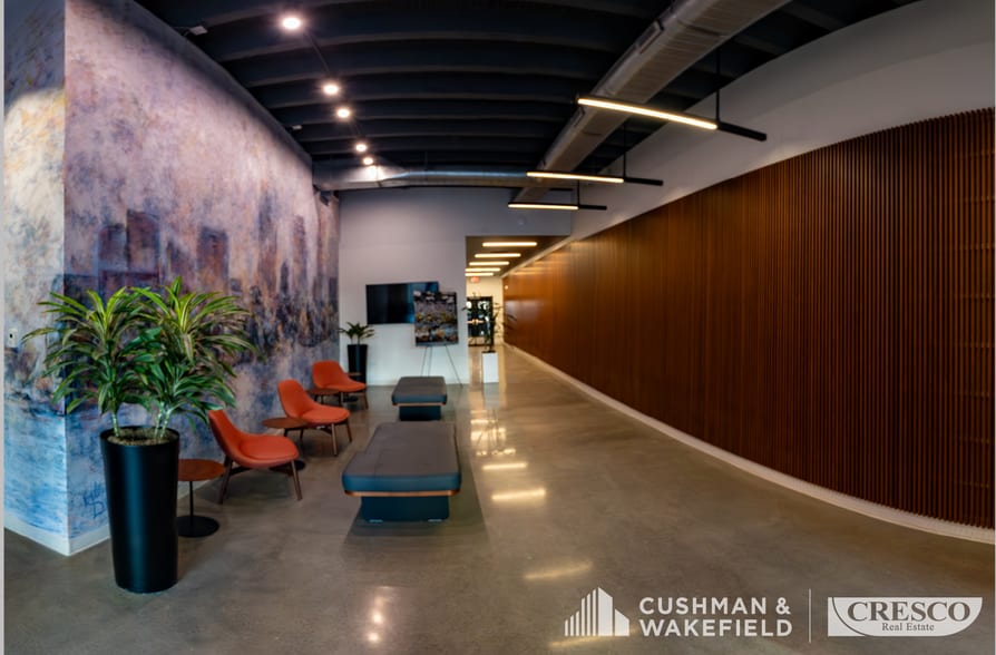 More Photos Of 1020 Bolivar Rd, Cleveland Office For Lease